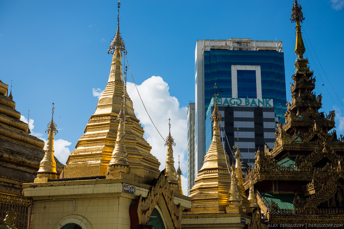 Пагода Суле и здание банка AGD в Янгоне