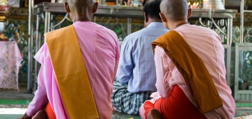 Буддийские монахини Мьянма Янгон